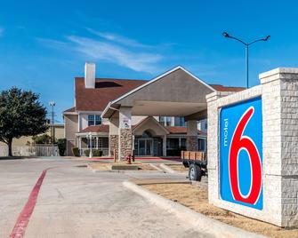 Motel 6 North Richland Hills - Ne Ft Worth - North Richland Hills - Building