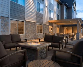 Country Inn & Suites by Radisson, St. Cloud West - St. Cloud - Majoituspaikan palvelut