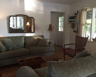 Susquehanna River House - Selinsgrove - Huiskamer