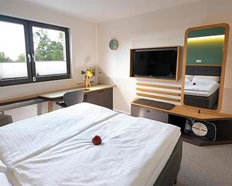 Hotel Am Leinritt - Kahl am Main - Slaapkamer