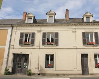 Le Chaton Rouge - Saint-Pierre-du-Lorouër - Building