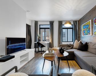Liv Mtl Urban - Montreal - Living room