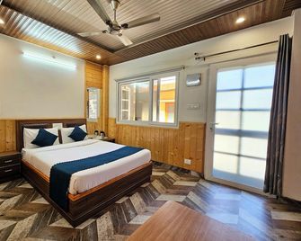 Seven Heaven - Solan - Bedroom