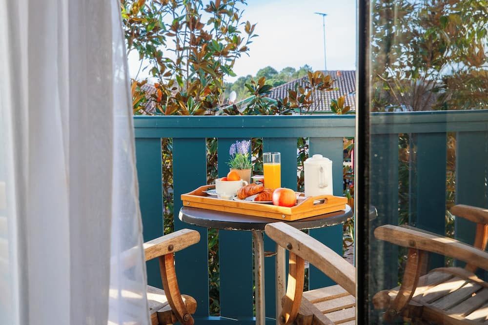 Hotel Atlantide - ביסקארוס - מרפסת