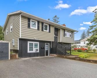 Cute 3br Apt - So Burlington - South Burlington - Building