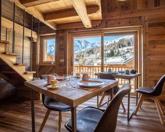 Fleur Des Neiges - Ayas - Jídelna