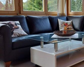 Holiday apartment Alpenrose - Rieden am Forggensee - Wohnzimmer