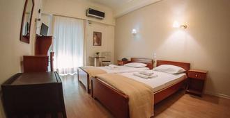 Hotel King Pyrros - Ioánnina - Phòng ngủ