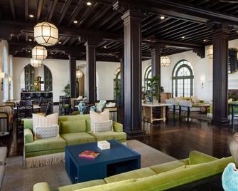 Casa Marina Key West, Curio Collection by Hilton - Key West - Lobby