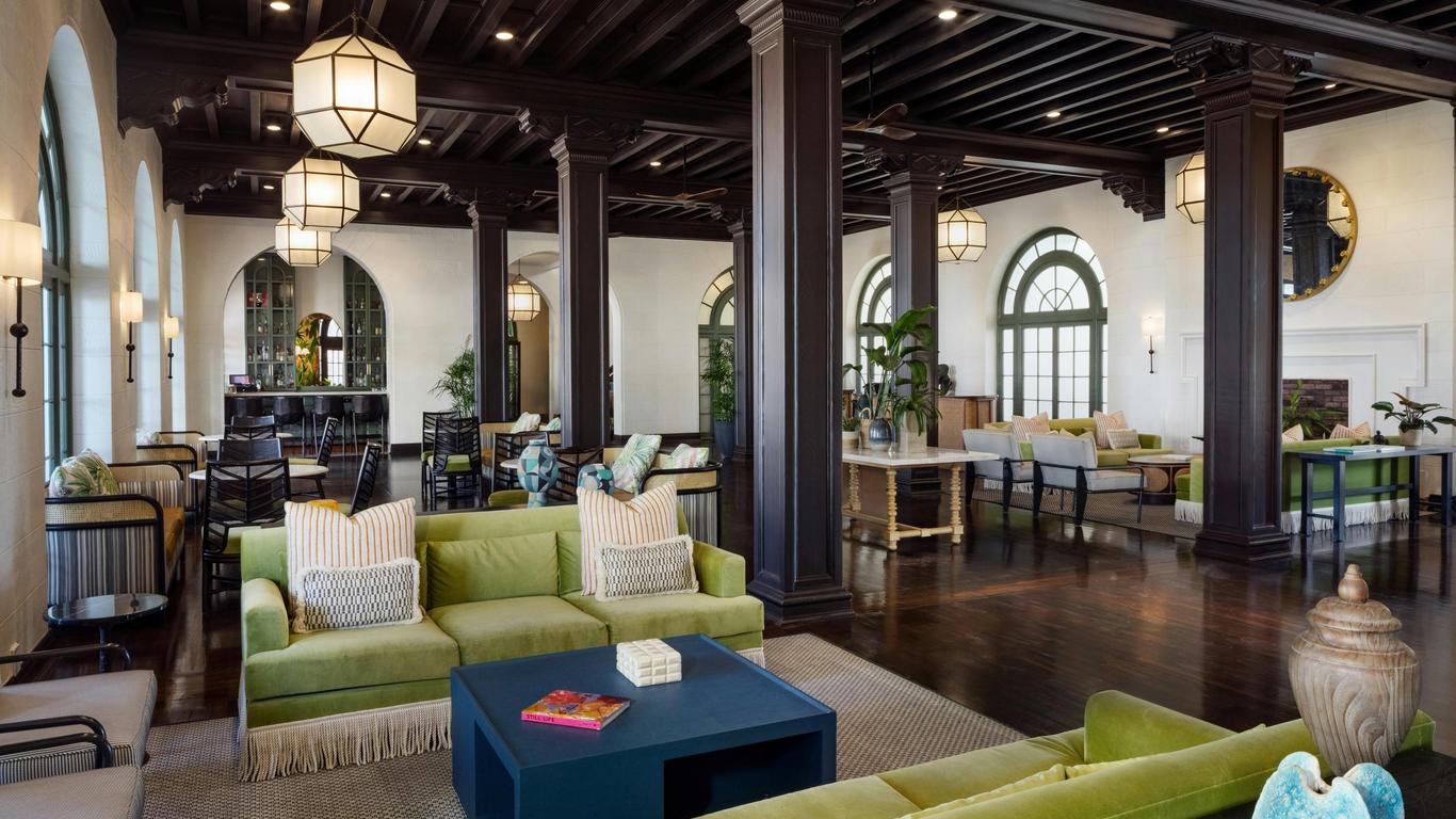 Casa Marina Key West, Curio Collection by Hilton