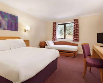 Days Inn by Wyndham Southampton Rownhams - סאות'האמפטון - חדר שינה