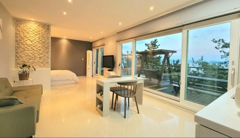 Namhae Only One Pension