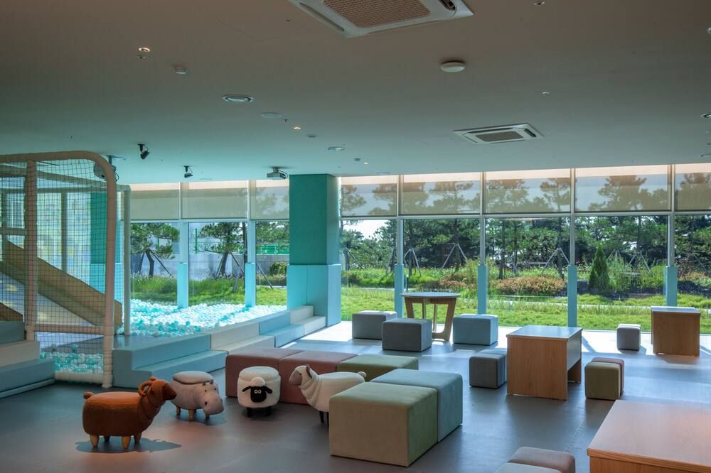 هوتل توبس 10