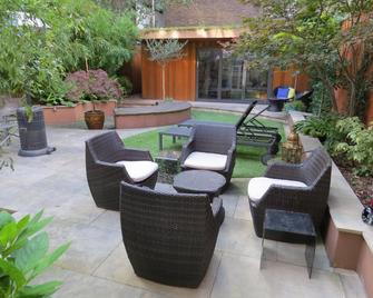 Romantic Bungalow In Notting Hill - London - Patio