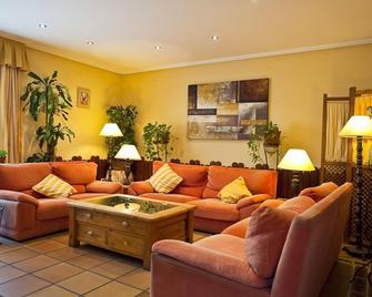 Hostal Hospedería Las Calzadas - San Vicente de la Barquera - Sala
