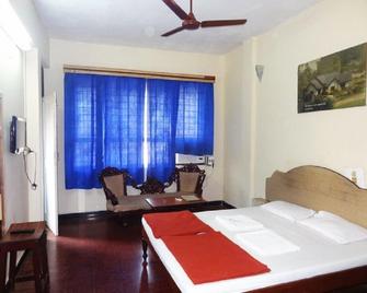 Hotel Shraddha - Mapusa - Bedroom