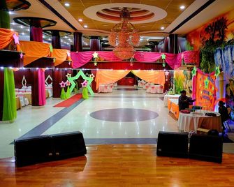 Hotel Eden by Bluebay - Oruro - Lobby