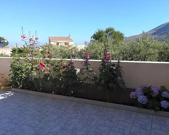 B&B La Chiocciola - Castelluzzo