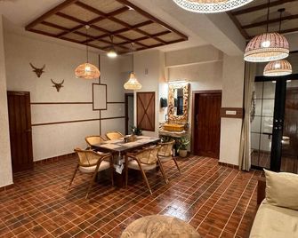 Shanti Inn Dormitory - ורנאסי - חדר אוכל