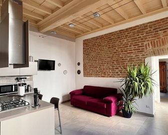 Dimora Boezio7, cozy and charming place in center with private parking - Pavia - Kitchen
