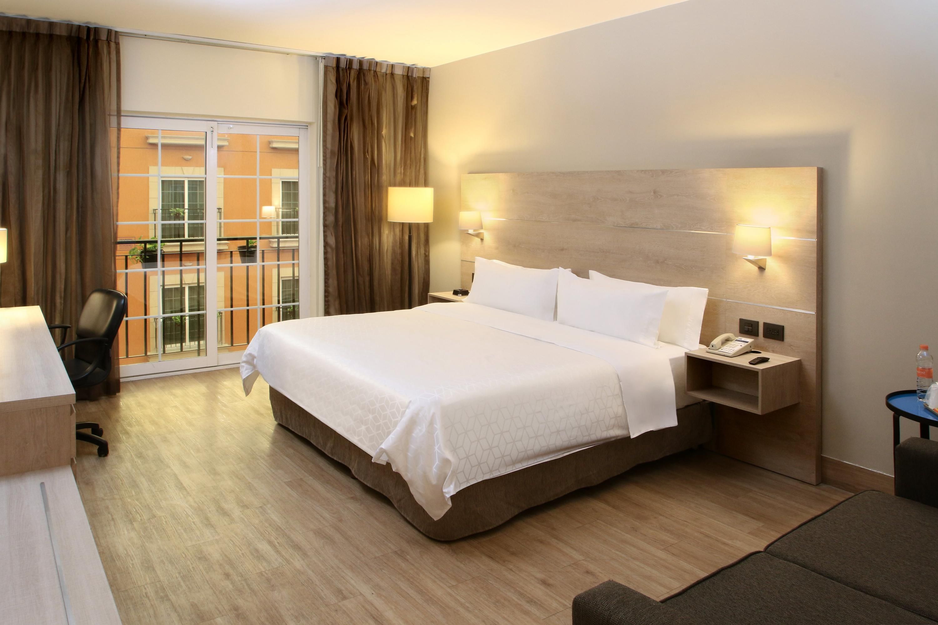Holiday Inn Express Torreon By IHG - Torreón - Bedroom