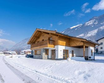 Chalet in Bad Hofgastein Near Ski Slopes - Bad Hofgastein - Bâtiment