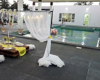 Jawharat Al-Rumais Villas & Spa - Seeb - Pool