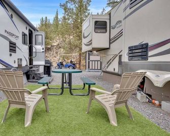 RV Rental D21- Keystone Passport 32ft - Madras - Terasa