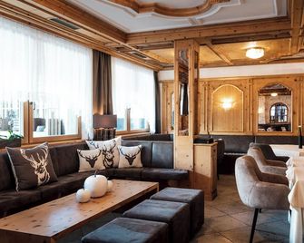 Hotel Antines - La Villa - Lounge