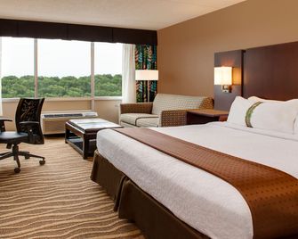 Holiday Inn & Suites Overland Park-West By IHG - Overland Park - Bedroom