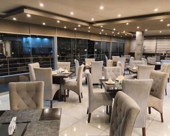 هوتل فوندادور باي روبلس - أريكويبا - مطعم