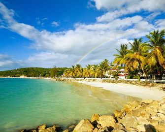 Antigua Village Beach Resort - Cedar Grove - חוף