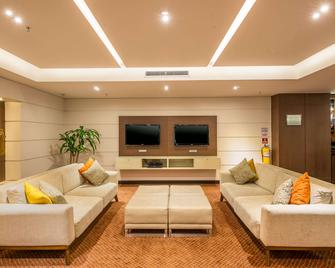 Hotel Dann Carlton Bogota - בוגוטה - סלון