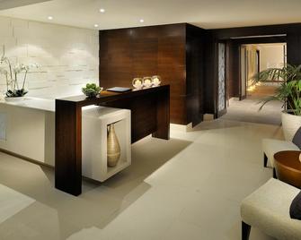 Asiana Hotel Dubai - דובאי - דלפק קבלה