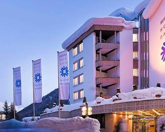 Kongress Hotel Davos - Davos - Building