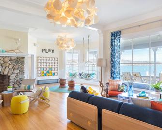 سامركامب - واك بلوفس - غرفة معيشة