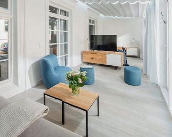 Nordstrandperle Apartment H4brMoltkestraße 2-5 / Roonstraße, Nordstrand - Norden - Living room