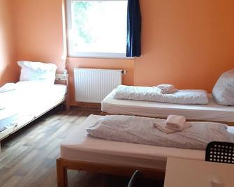 2-Rent Group Hostel Apartments Eve74 - מינכן - חדר שינה