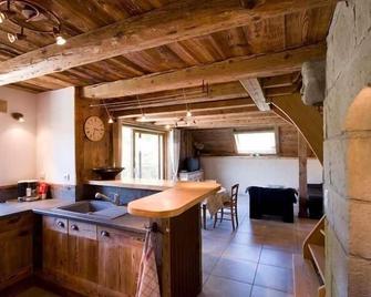 Gite De Charme Du Saladin - Rumilly - Cuisine