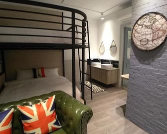 itravel hostel - Hualien City - Kamar Tidur