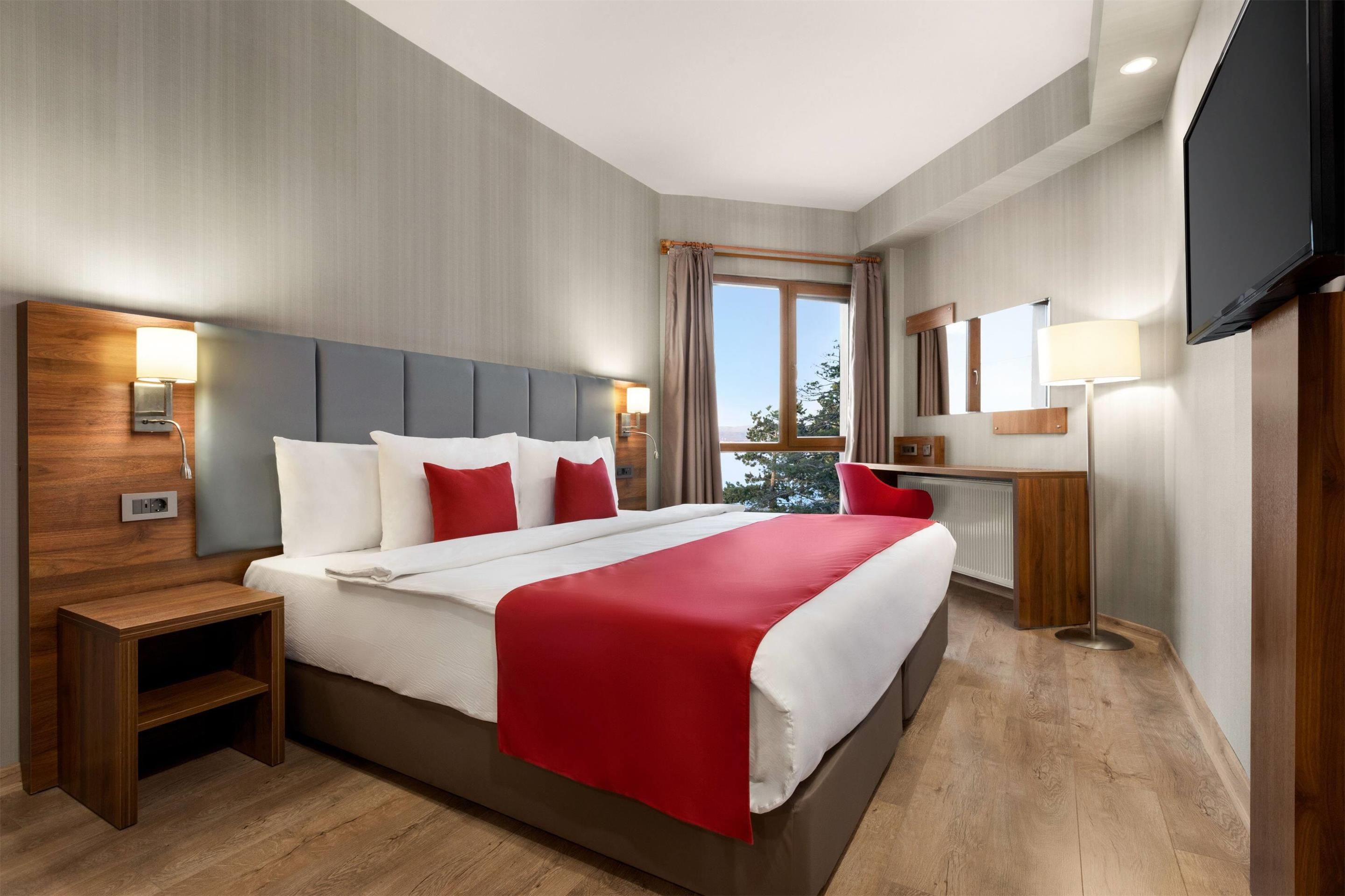 رمادا باي ويندام فان - فان - غرفة نوم