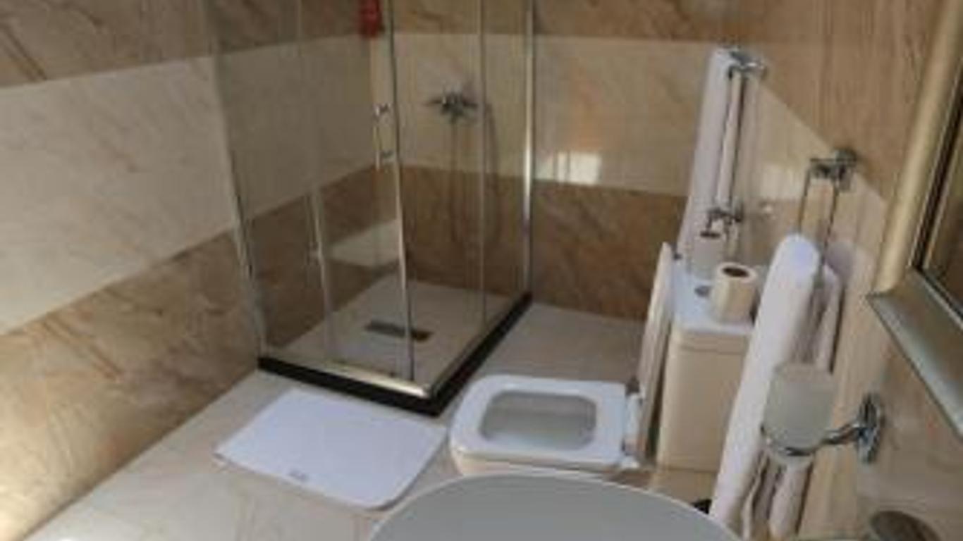 Hotel Cleon