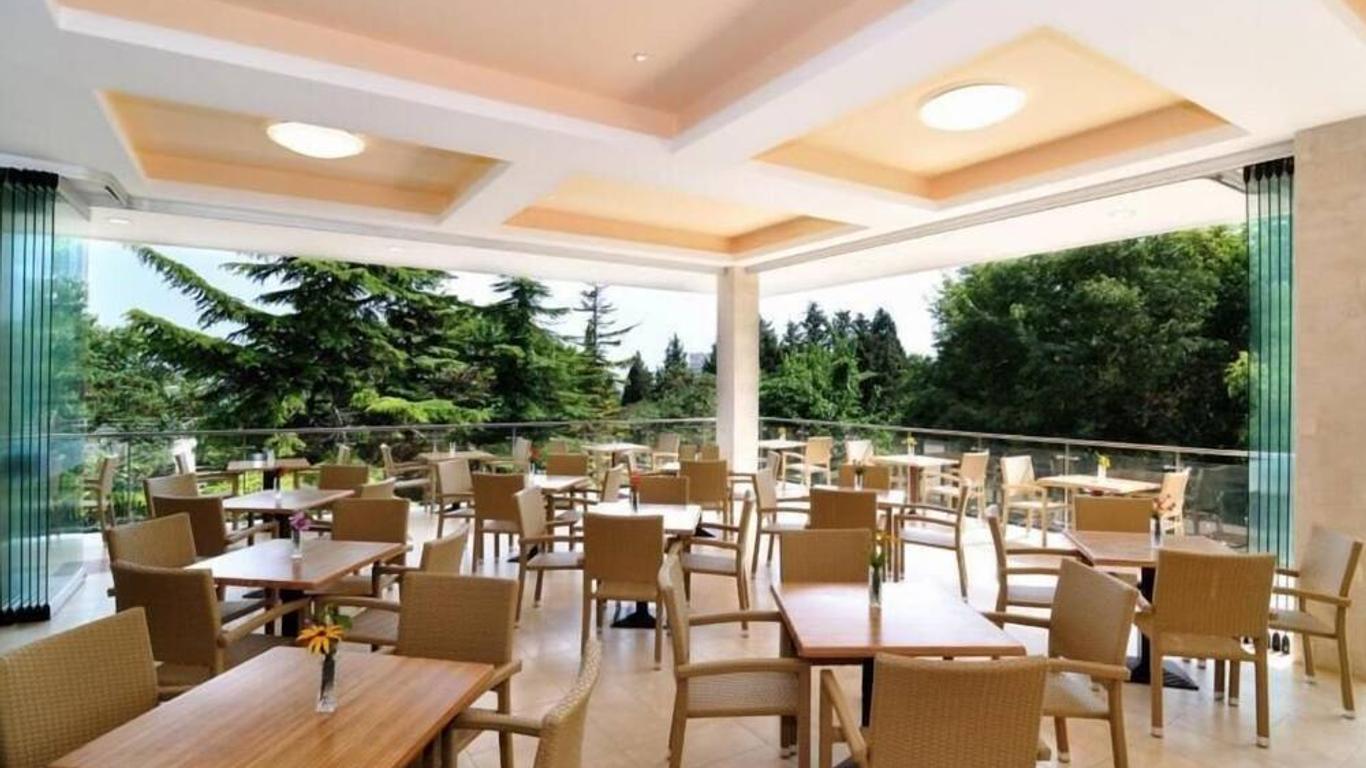 Kompas Hotel