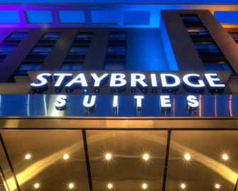 Staybridge Suites Hamilton - Downtown - Hamilton - Rakennus