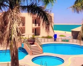 Alahlam Chalet Yanbu - Yanbu - Pool