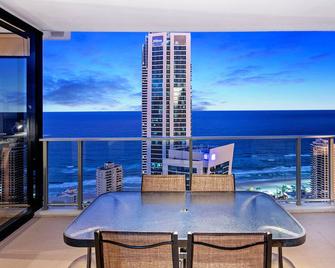 Circle on Cavill - QStay - Surfers Paradise - Balcony
