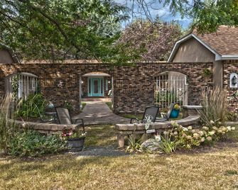 Rmk Retreats, Llc - Forest Lake - Patio