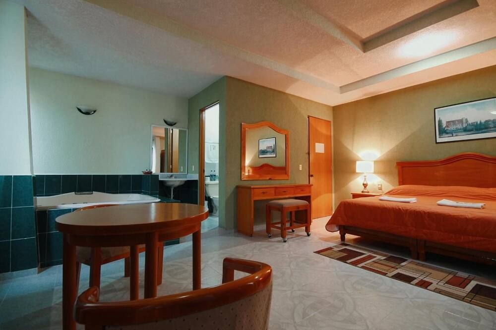 Hotel El Conquistador Monarca. - Zitacuaro - Спальня