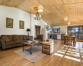 Taradale House Estate Boutique Retreat - Metcalfe - Sala de estar