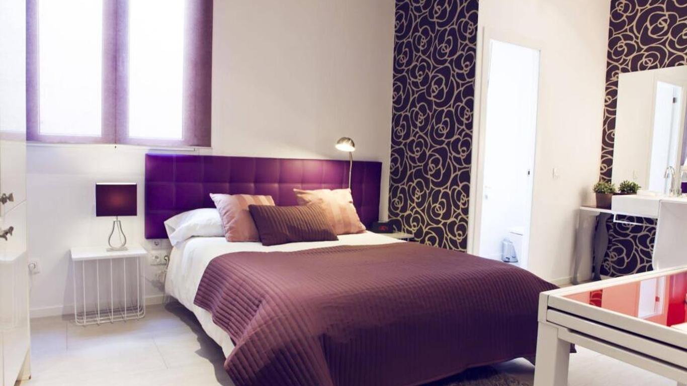 Six Rooms Plaza Mayor